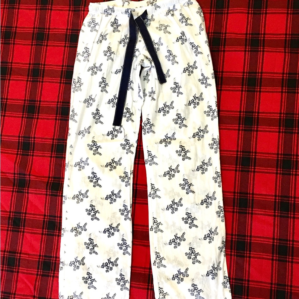 Floral flowers navy white cotton cozy pants - womens small - cottage bea…
